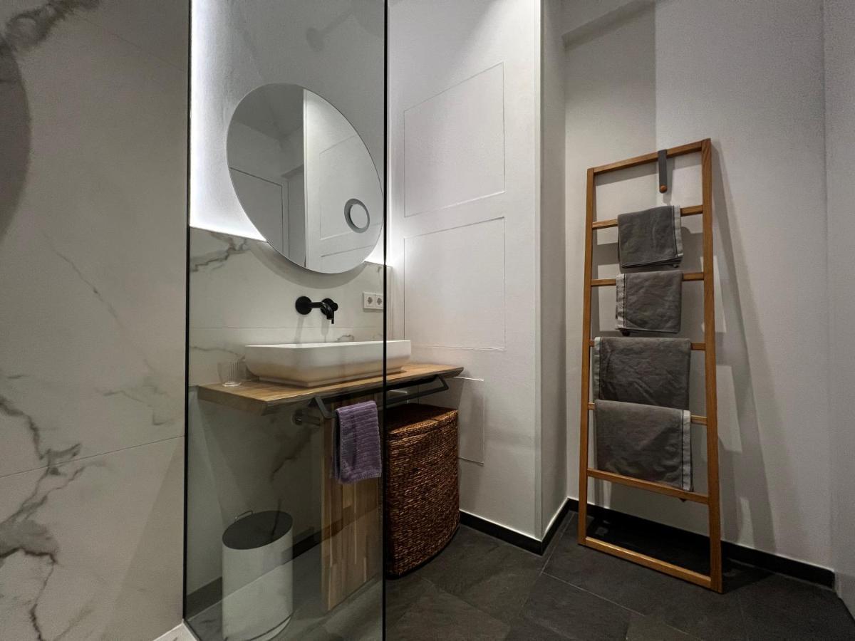 Neues Exclusives 2 Schlafzimmer Apartment Hamburg Eksteriør bilde